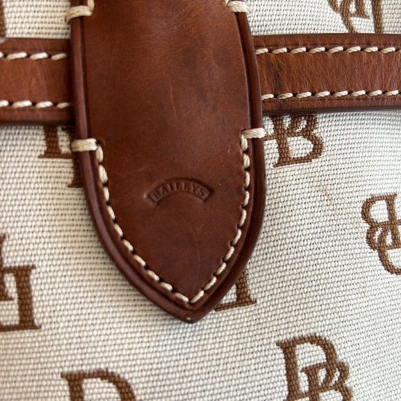 Vintage monogram DB Dooney & Bourke leather tassel detail handbag purse bag - Picture 5 of 16